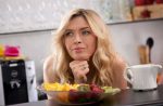 Диета Веры Брежневой: меню и упражнения для стройной фигуры