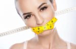 Можно ли похудеть, если не есть: как кушать и пить на диете