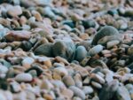Морская галька: больше, чем просто камень
