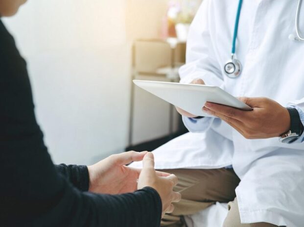 https://our-health.center/kodirovanie-ot-alkogolizma/kodirovanie-metod-dovzhenko/